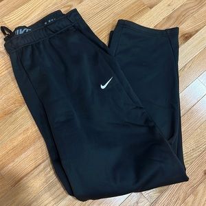 NWT Nike Therma-Fit Pants